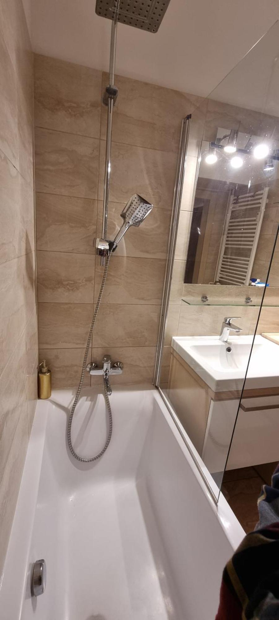 Huge Apartment Next To Train Station Close To The City Center Bratislava Ngoại thất bức ảnh