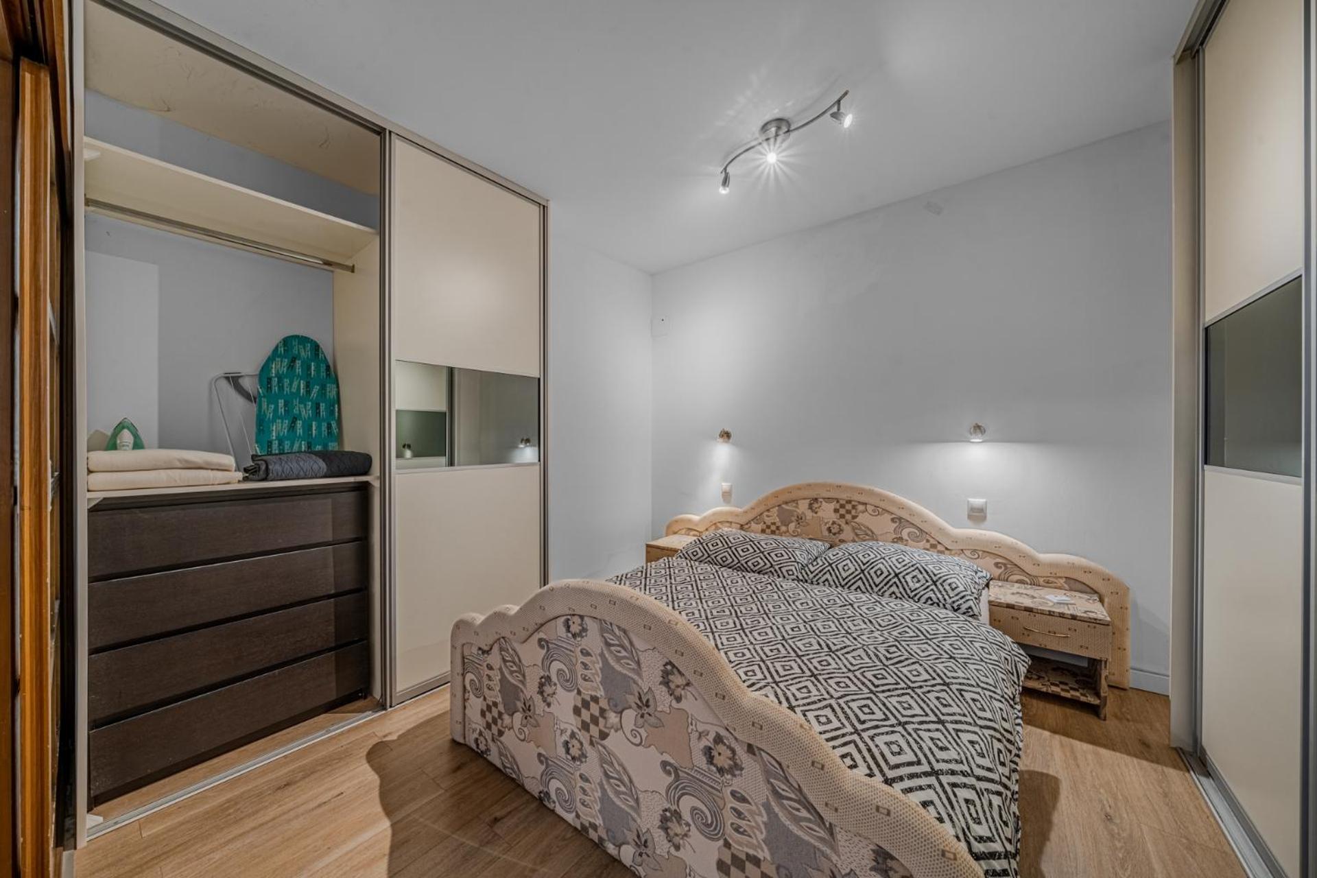 Huge Apartment Next To Train Station Close To The City Center Bratislava Ngoại thất bức ảnh
